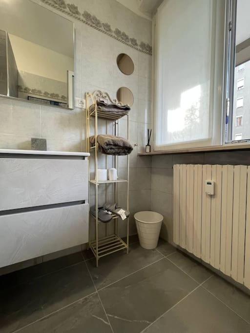 Appartamento Spazioso In Centro Piacenza Exterior photo